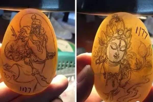月牙缘玉雕大师黄翡翡翠观音精雕翡翠A货